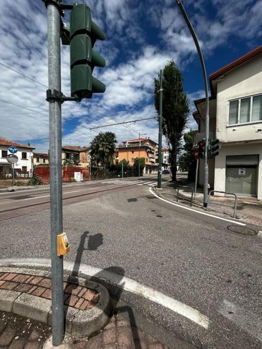 Casa Rielta, Tram E Parking Leilighet Mestre Eksteriør bilde